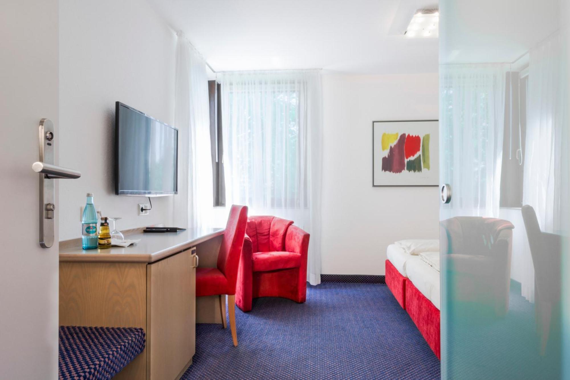Parkhotel Schillerhoehe Marbach am Neckar Oda fotoğraf